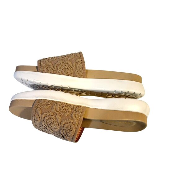 Taryn Rose Women's 7 Taupe Embroidered Slide Sandals With White Sole - Picture 5 of 9